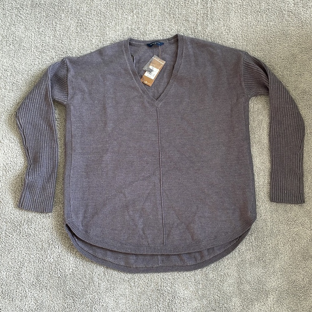 NWT Denver Hayes VNeck Tunic Pullover Medium Grey Size Small